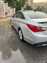 Hyundai Sonata, 2012-7