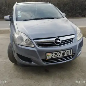 Opel Zafira, 2009