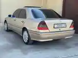 Mercedes-Benz C class, 2000-4