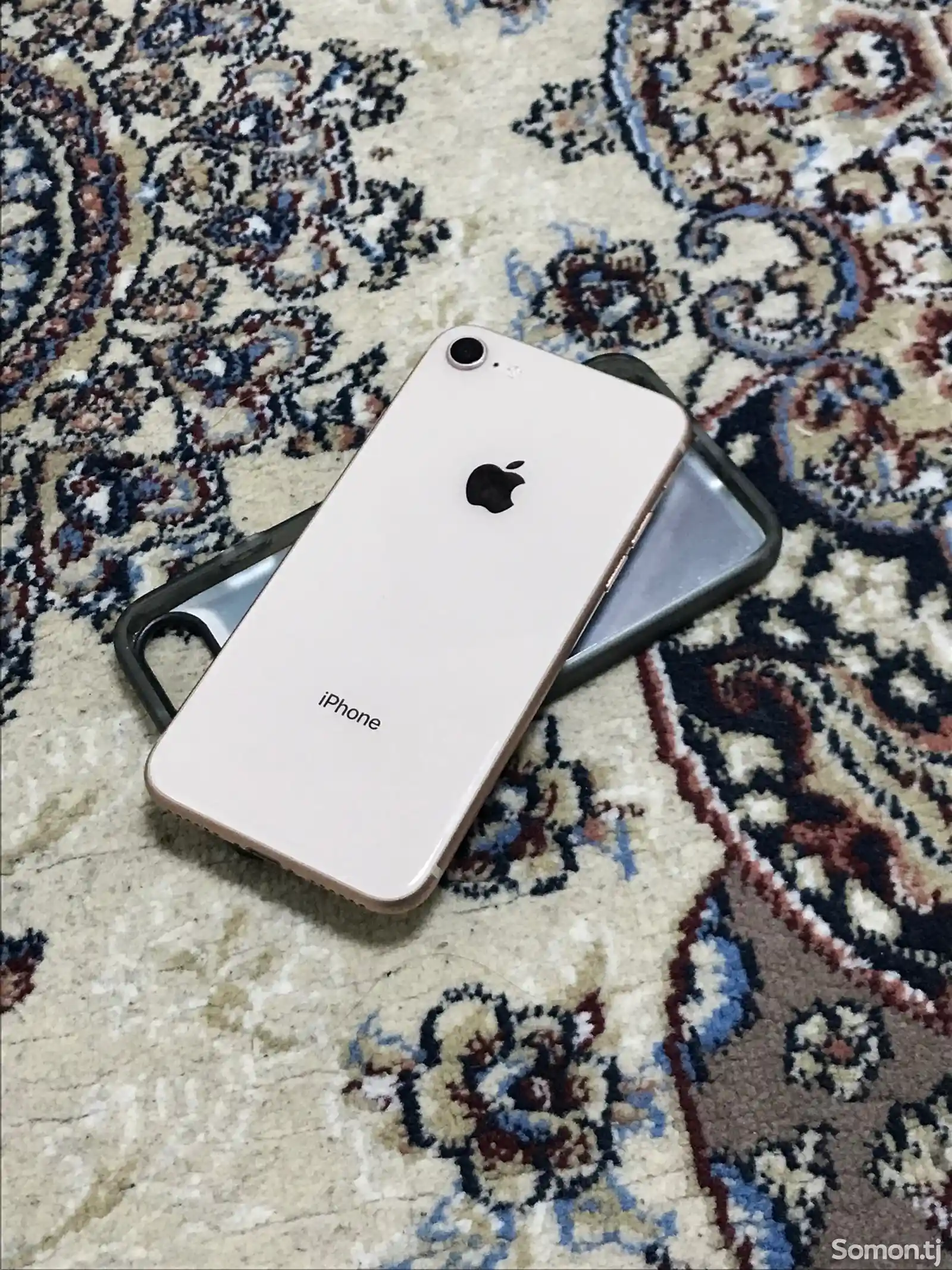 Apple iPhone 8, 64 gb, Gold-6