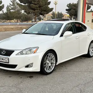 Lexus IS series, 2008