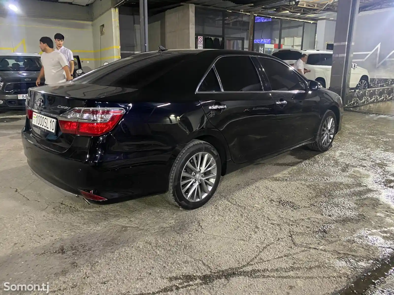 Toyota Camry, 2016-3