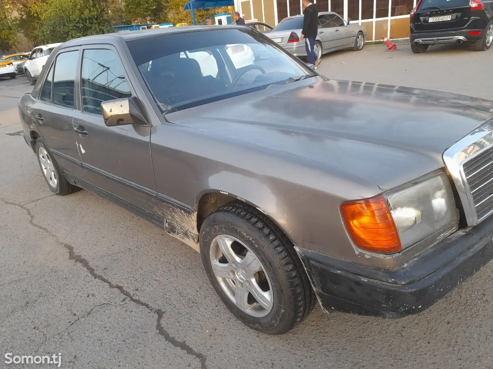 Mercedes-Benz W124, 1989-3