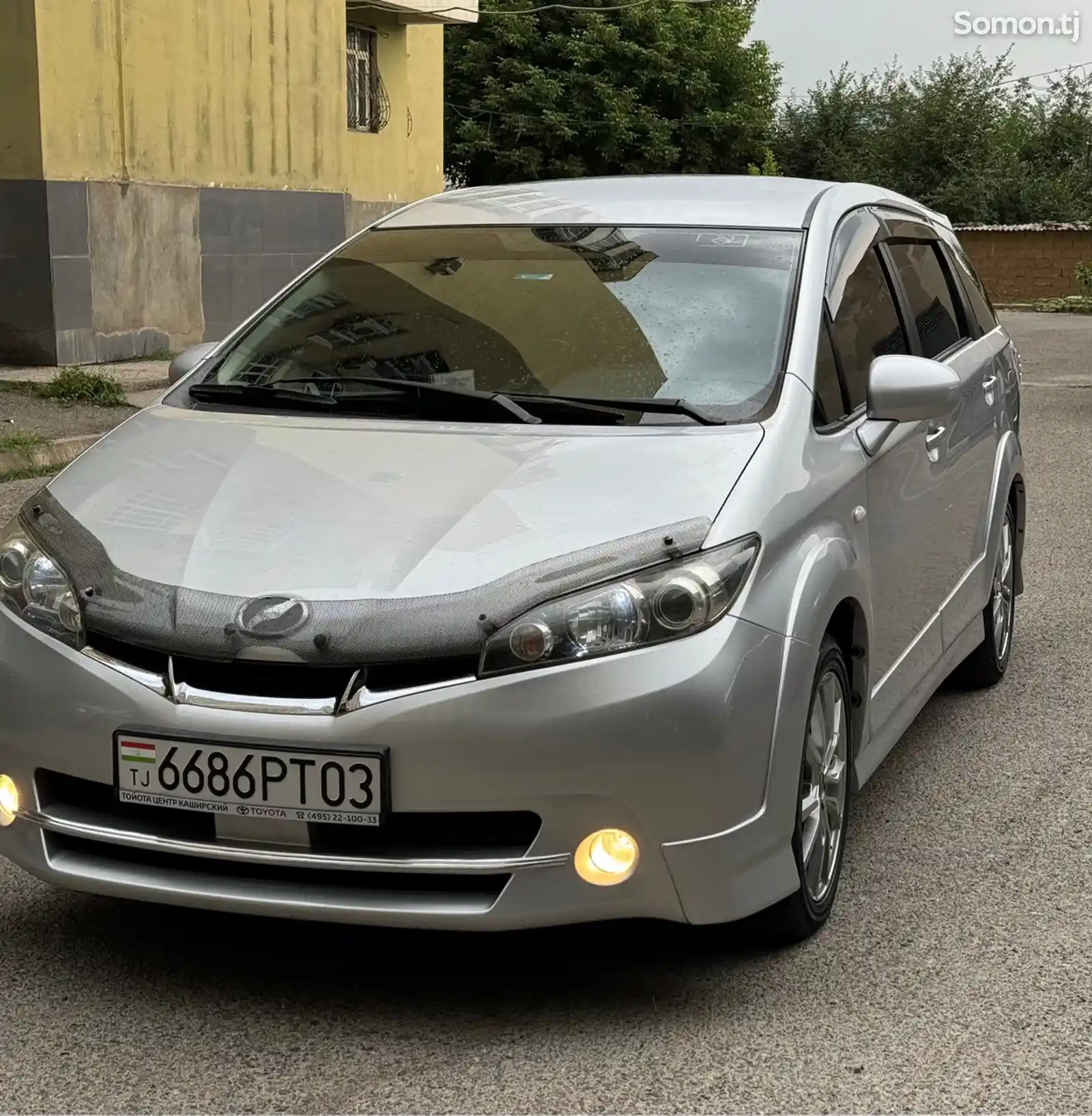 Toyota Wish, 2010-8