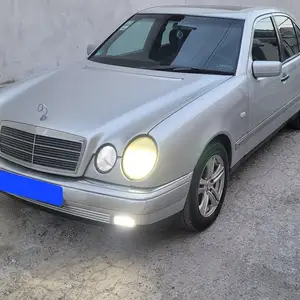 Mercedes-Benz E class, 1996