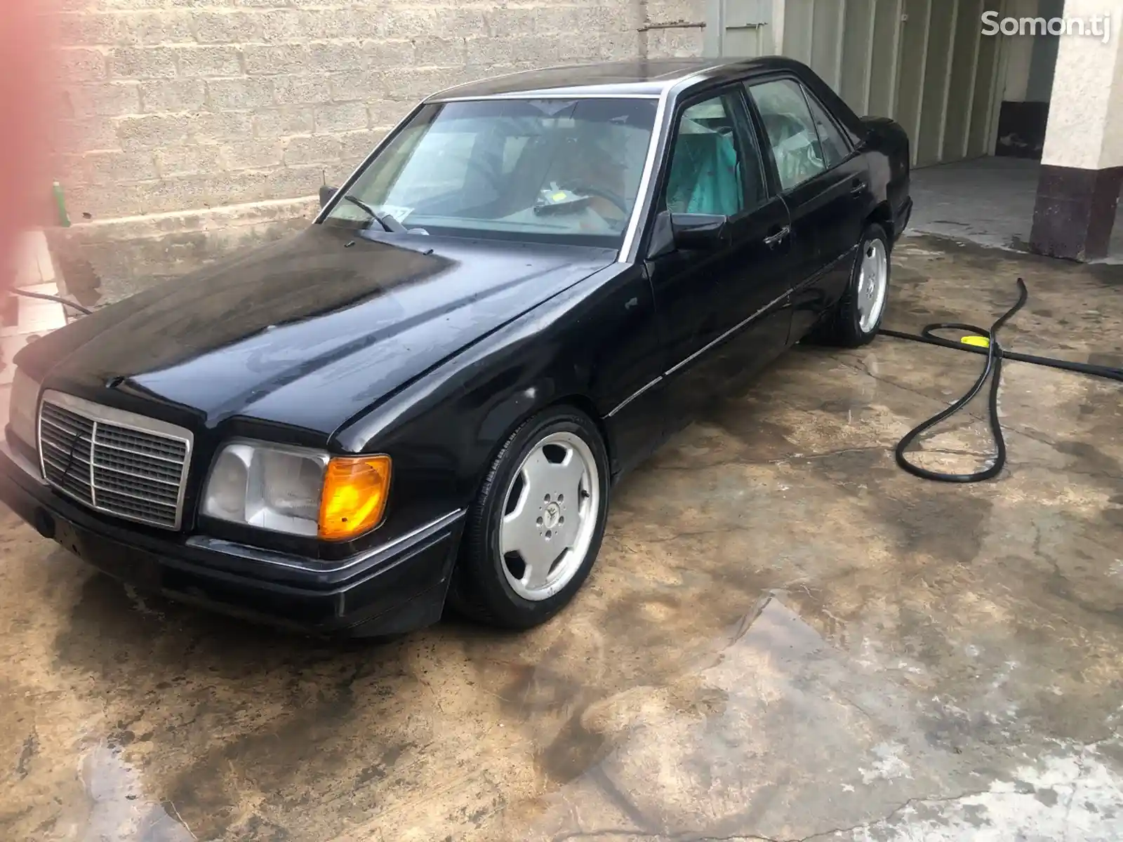 Mercedes-Benz W124, 1990-5