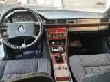 Mercedes-Benz W124, 1990-4