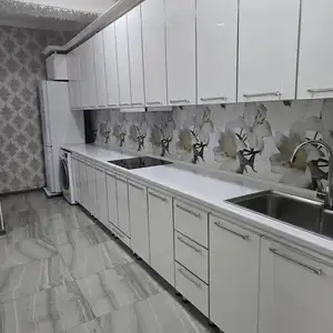 2-комн. квартира, 4 этаж, 90м², 82 мкр