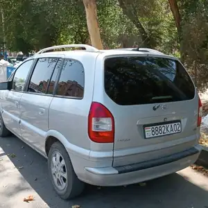 Opel Zafira, 2003