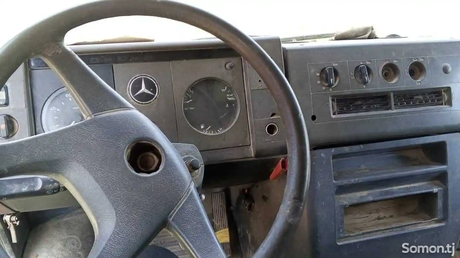 Бортовой грузовик Mercedes-Benz, 1995-7
