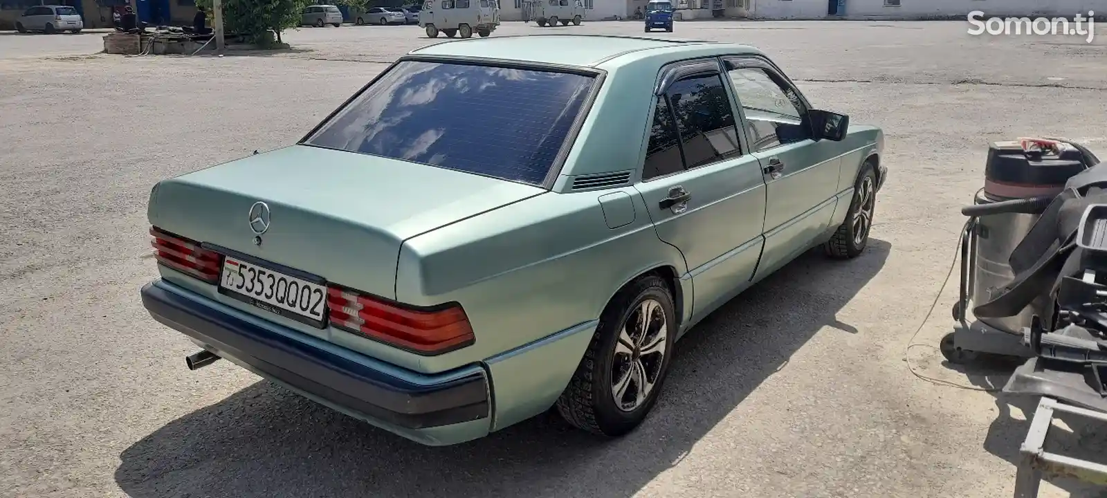 Mercedes-Benz E class, 1992-3