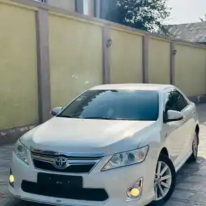 Toyota Camry, 2012