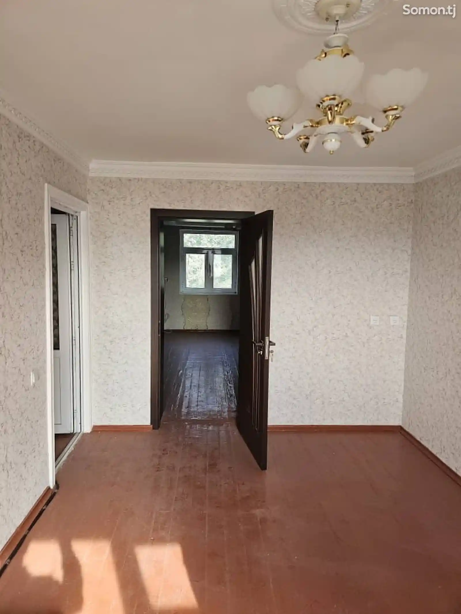 2-комн. квартира, 4 этаж, 50 м², центр-3