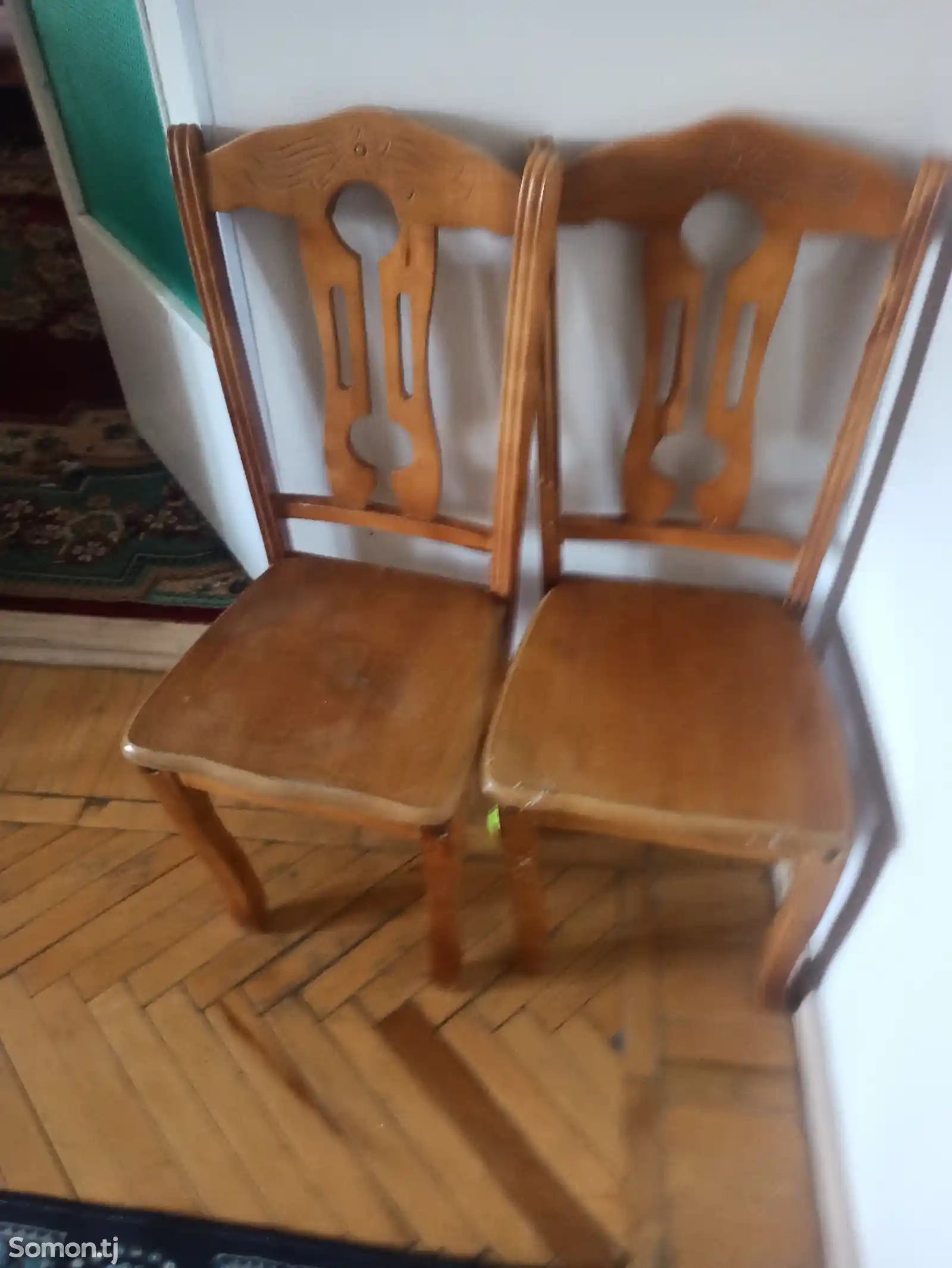 Стол со стульями-1