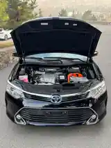 Toyota Camry, 2016-10