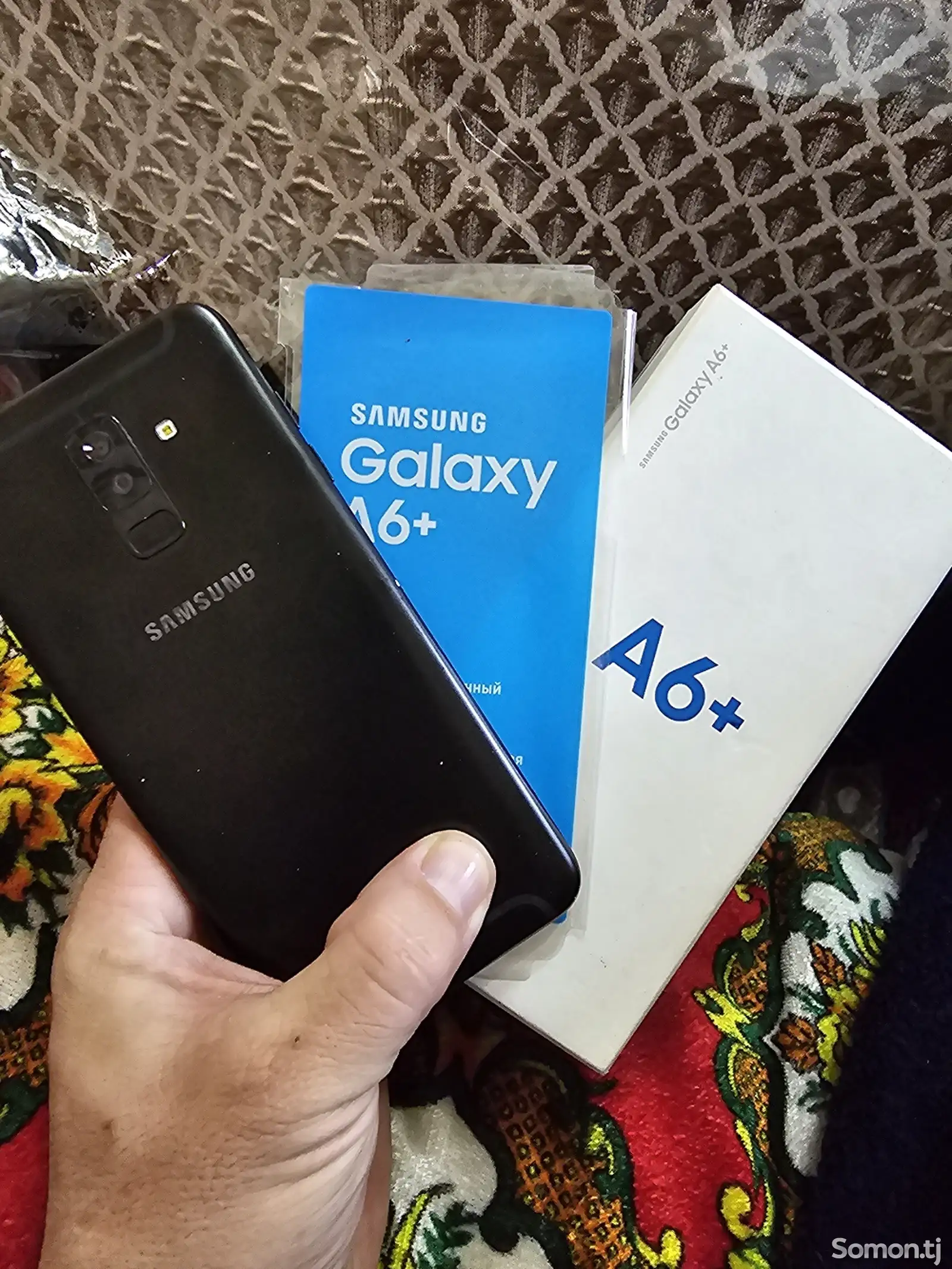 Samsung Galaxy А6+