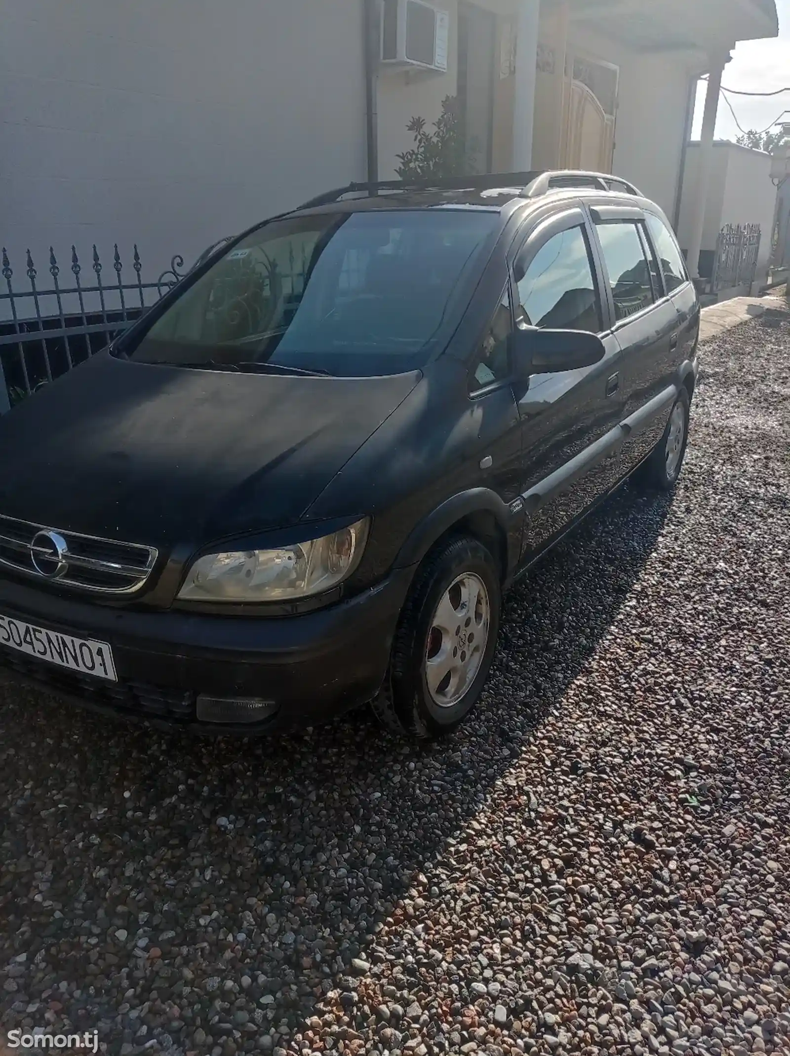 Opel Zafira, 2000-1