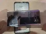 Samsung Galaxy S10+-2