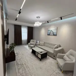 2-комн. квартира, 17 этаж, 60 м², Шохмансур