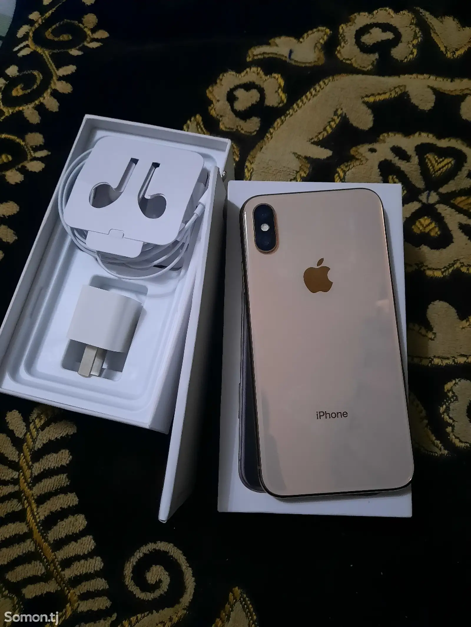 Apple iPhone Xs, 256 gb, Gold-1