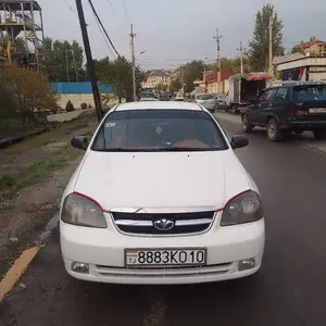 Daewoo Lacetti, 2008