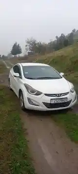 Hyundai Elantra, 2015-4