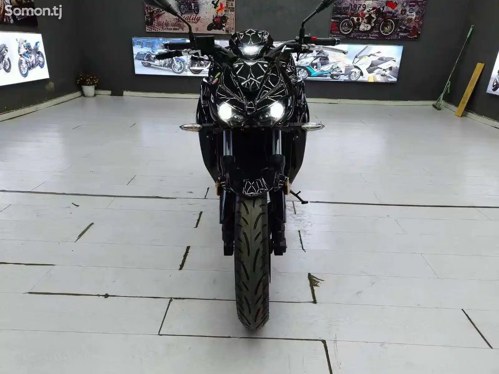 Мотоцикл Kawasaki N19 400cc на заказ-7
