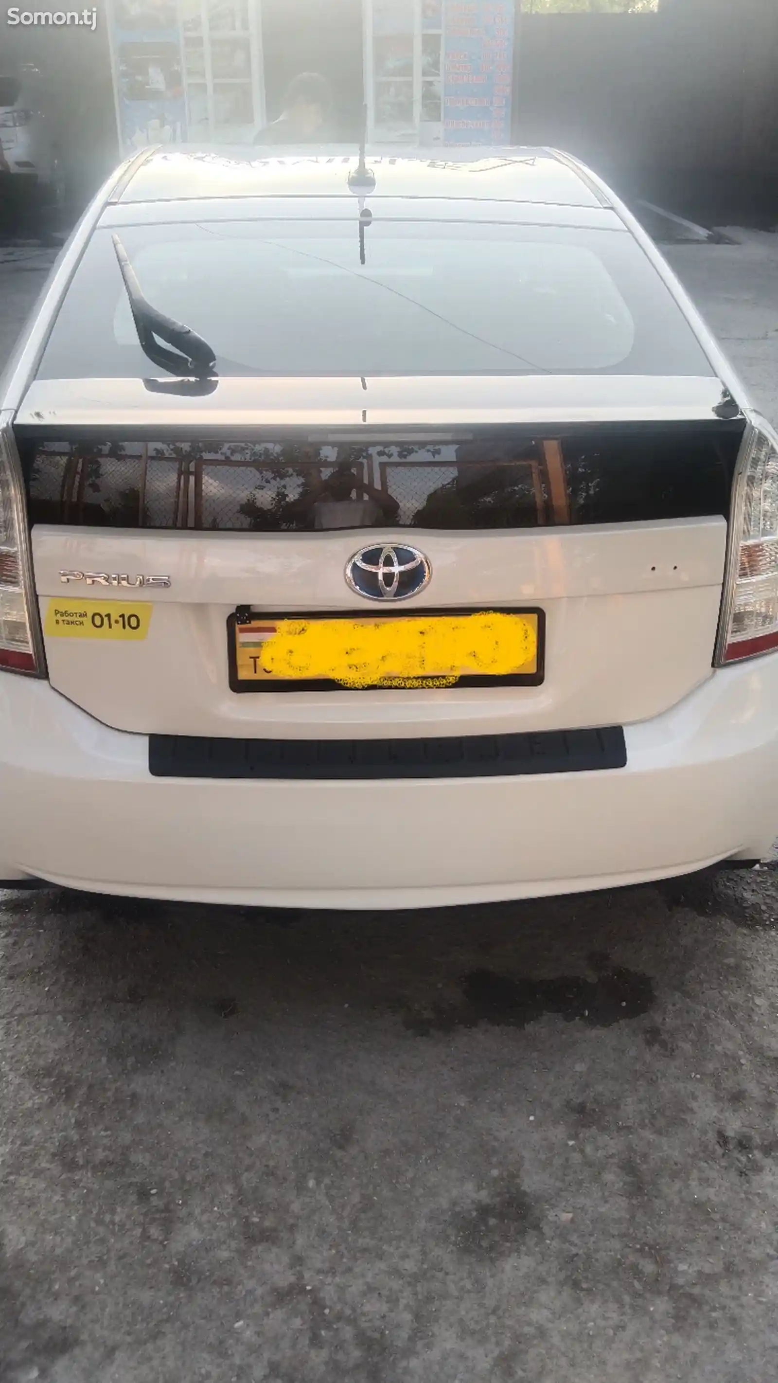 Toyota Prius, 2010-2