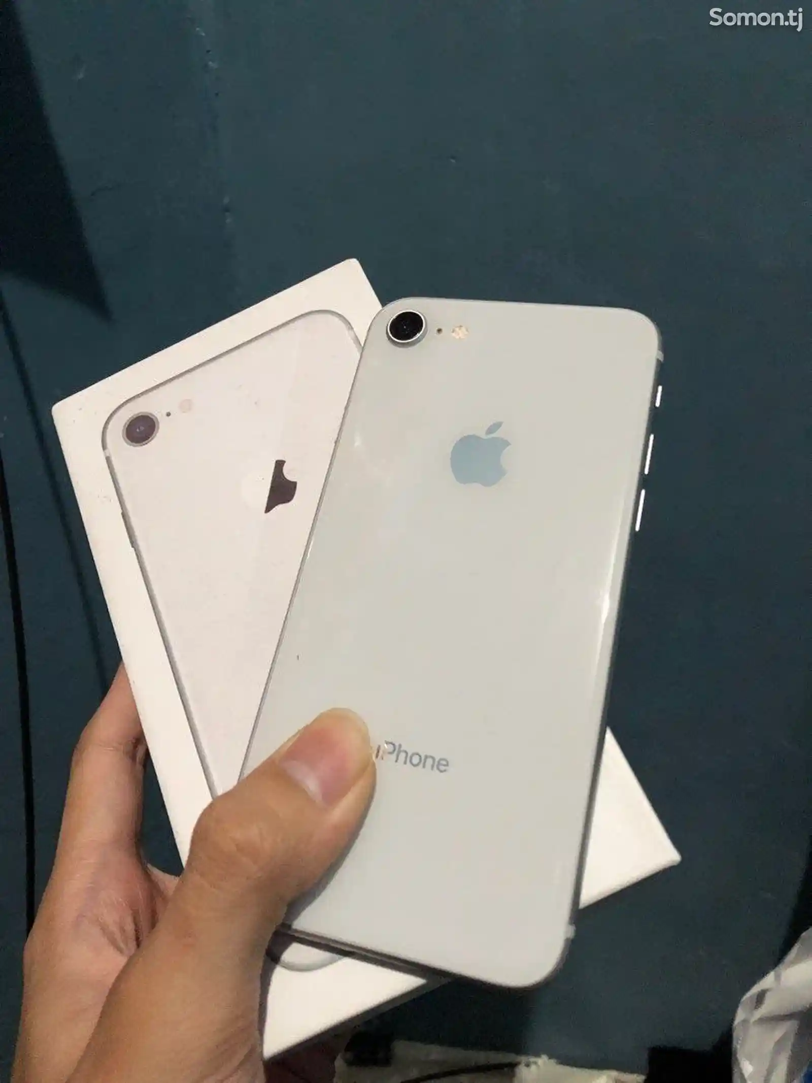 Apple iPhone 8, 64 gb, Silver-3
