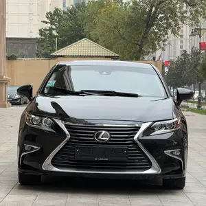 Lexus ES series, 2018