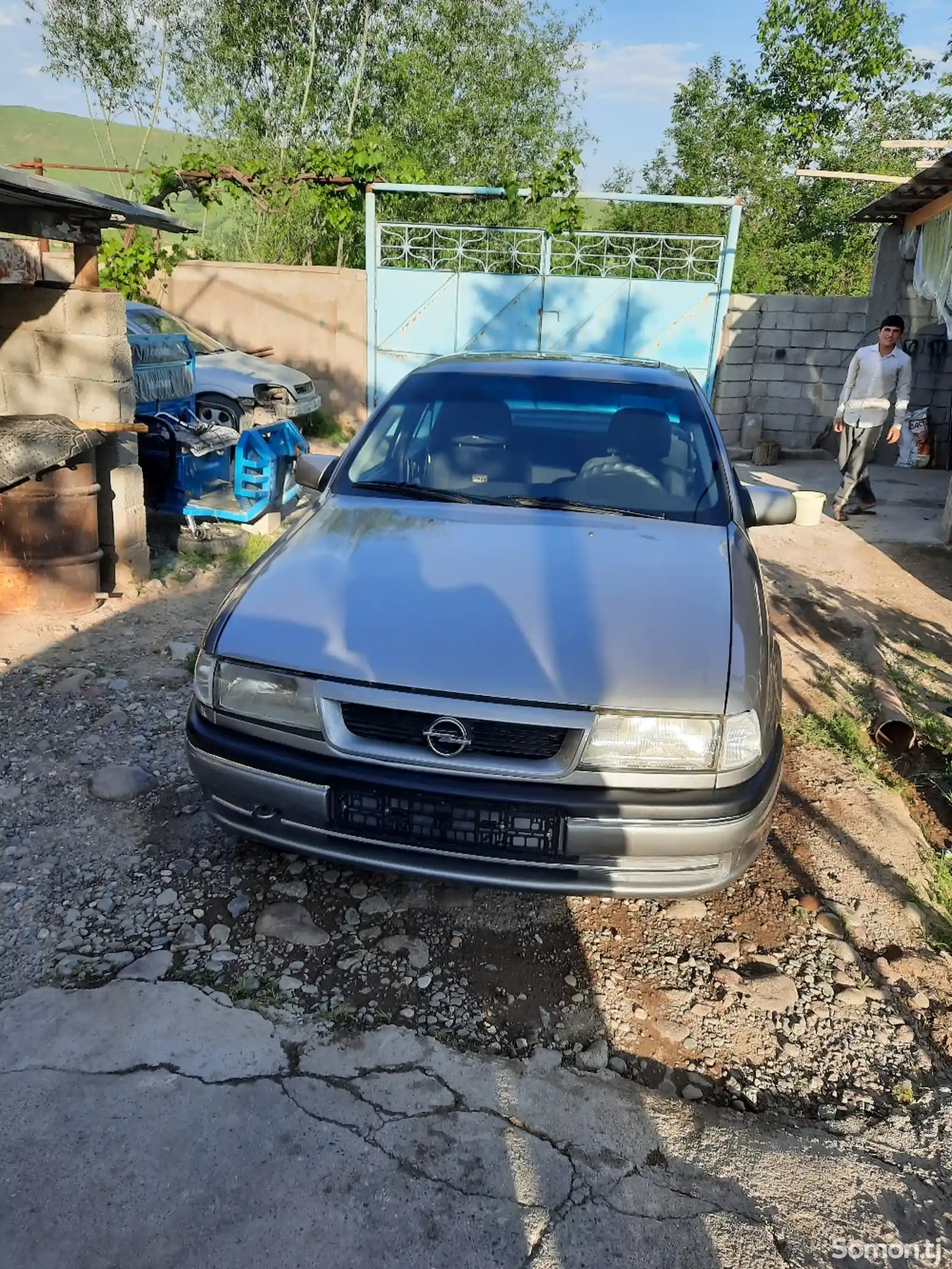 Opel Vectra A, 1995-2