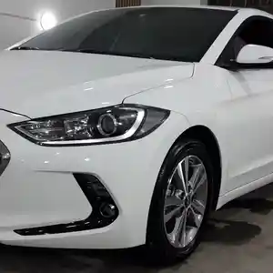 Hyundai Avante, 2016