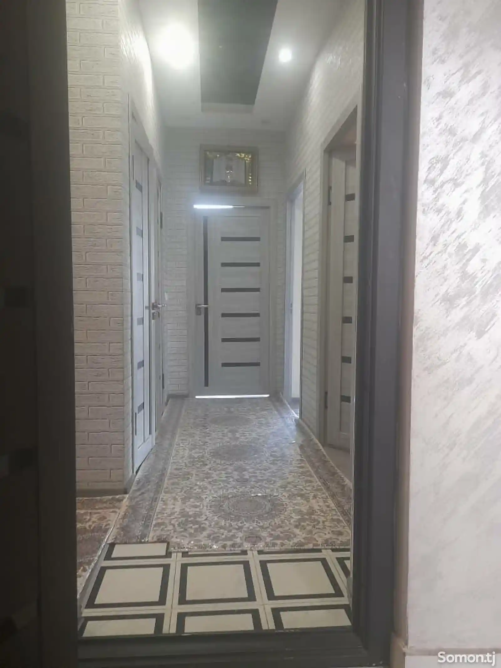 3-комн. квартира, 9 этаж, 70 м², Сино-11