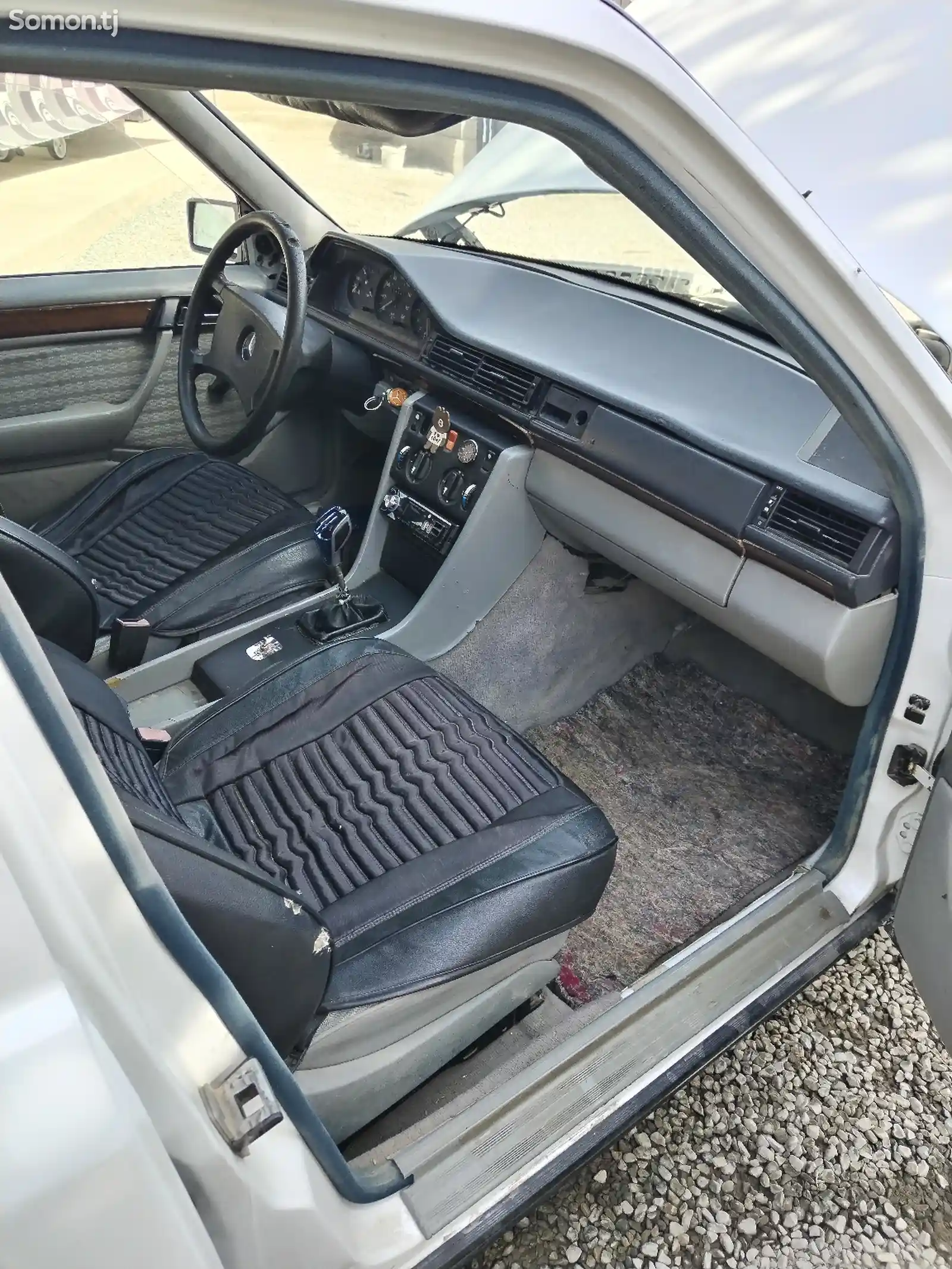 Mercedes-Benz W124, 1990-5