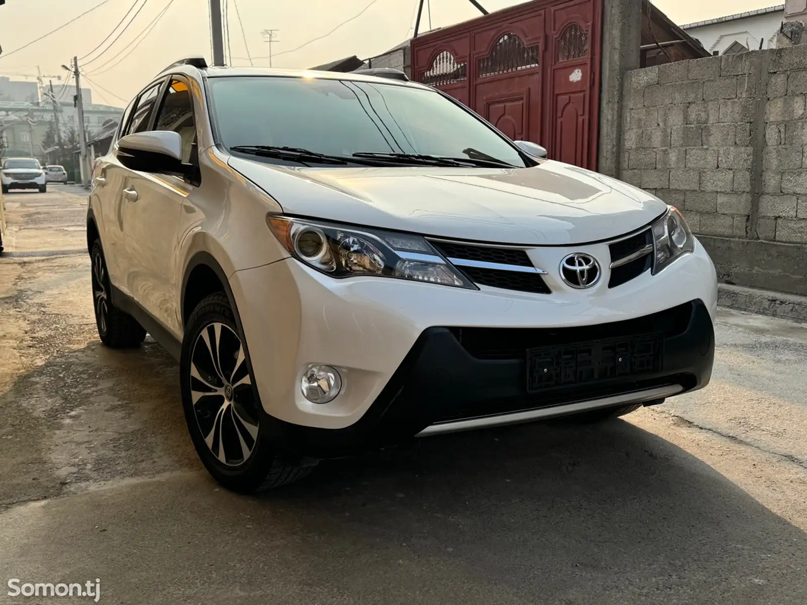 Toyota RAV 4, 2016-1