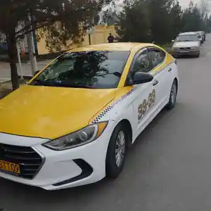 Hyundai Elantra, 2017