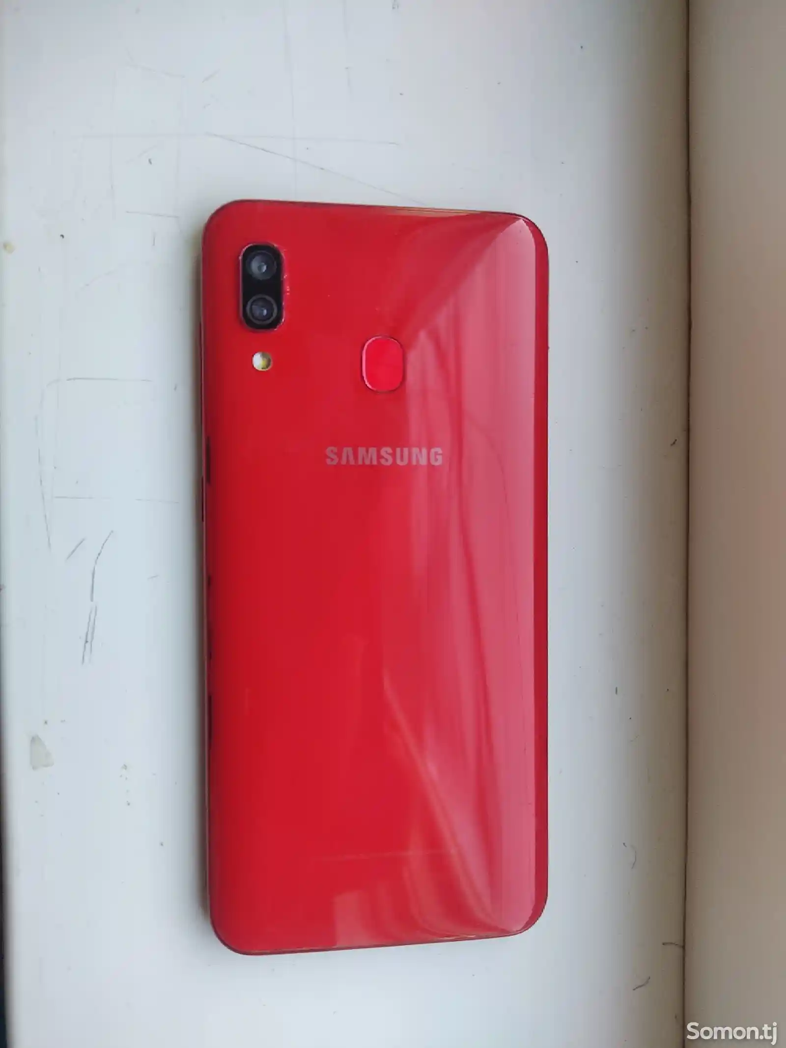 Samsung Galaxy A30-1