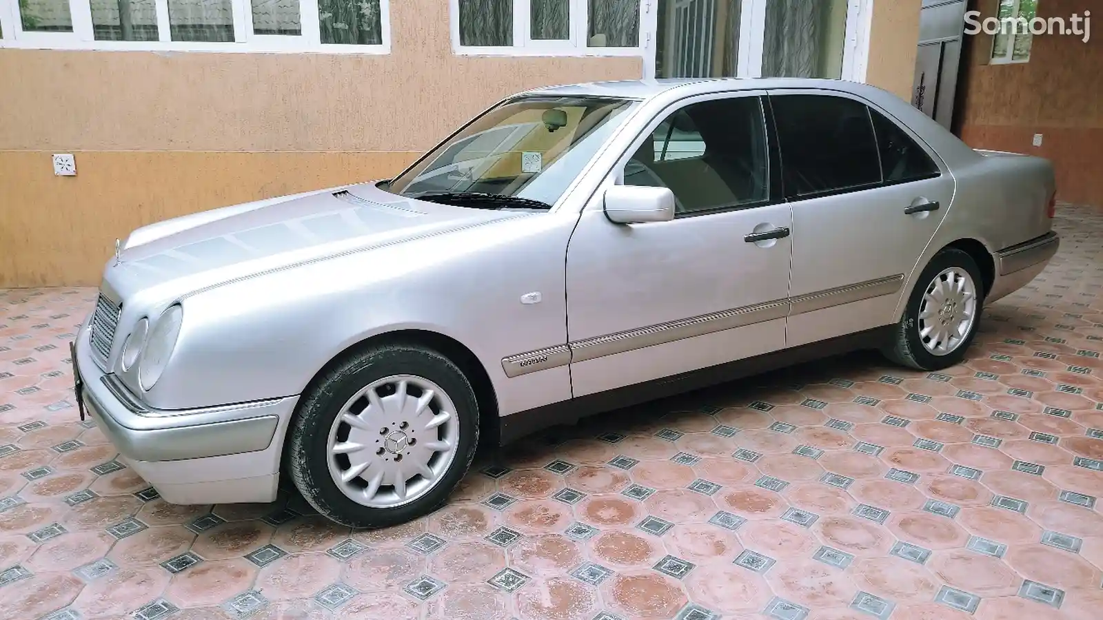 Mercedes-Benz E class, 1996-9