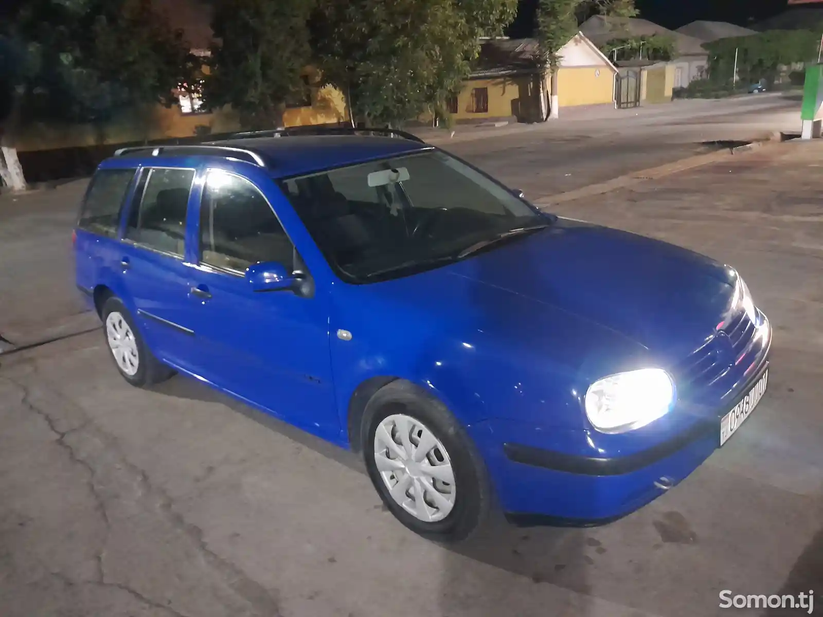 Volkswagen Golf, 2000-1