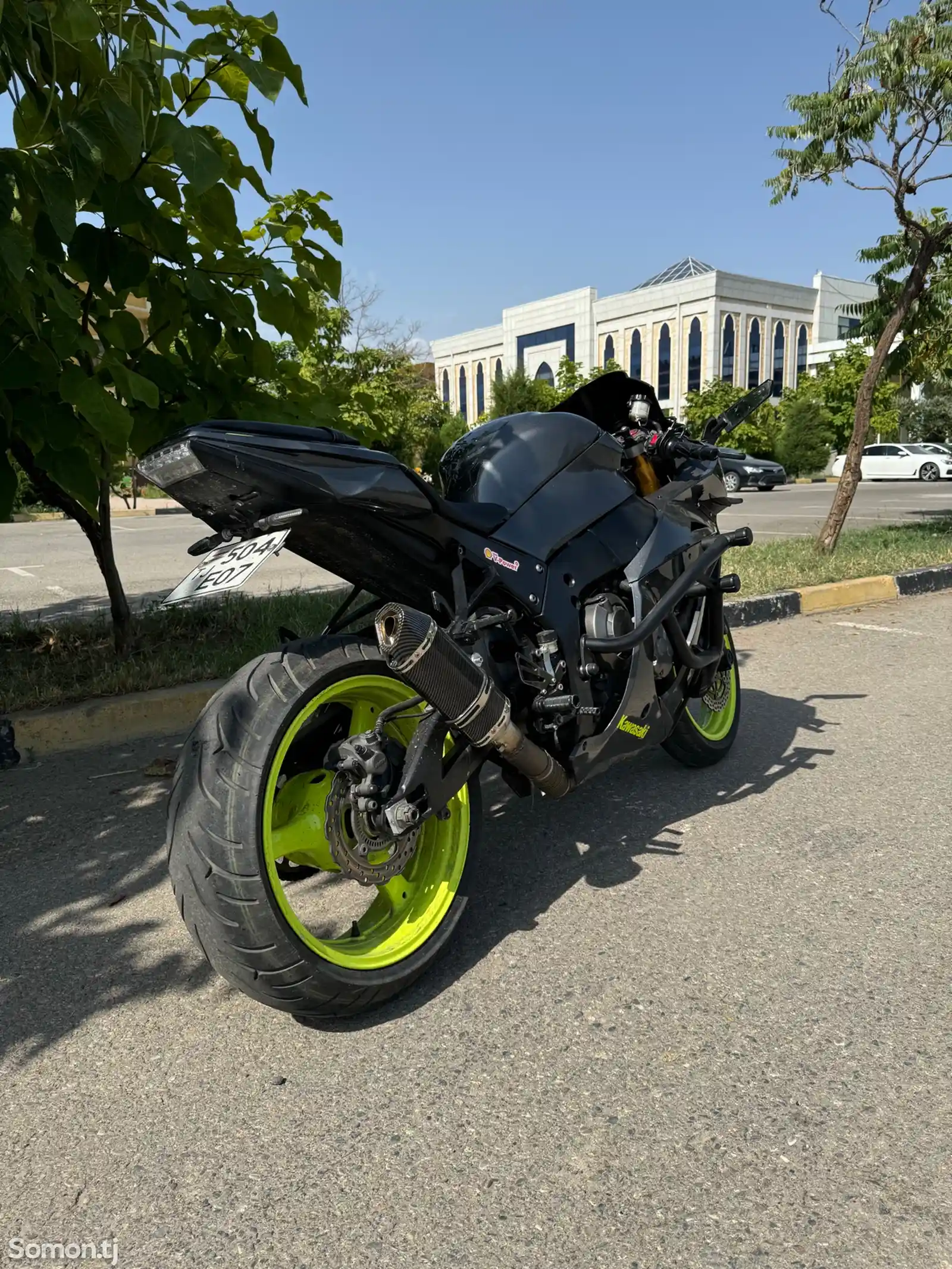 Мотоцикл Kawasaki Ninja ZX-10R 1000cc-4