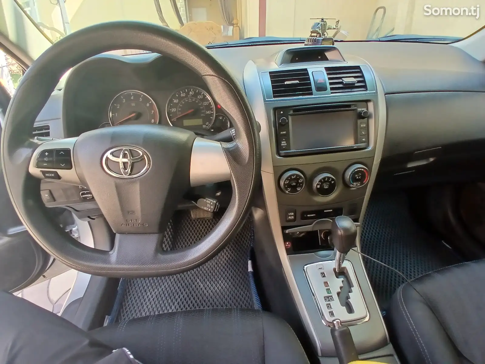 Toyota Corolla, 2013-7