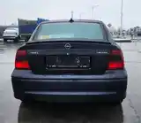 Opel Vectra B, 2000-4