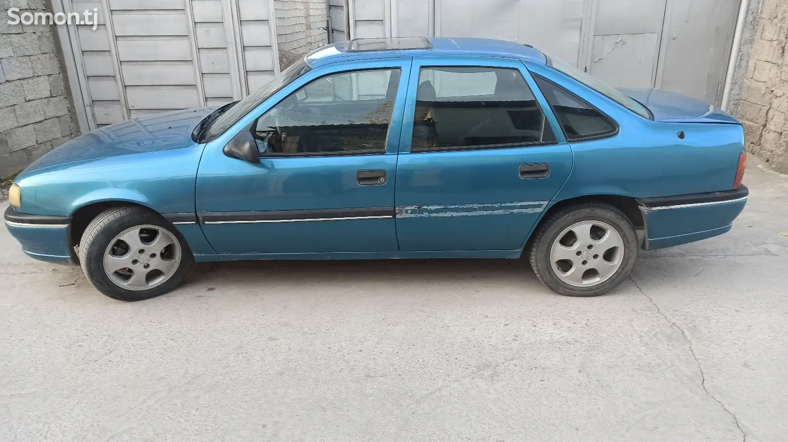 Opel Vectra A, 1993-1