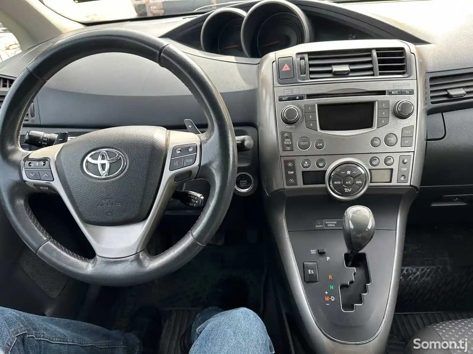 Toyota Corolla Verso, 2010-5