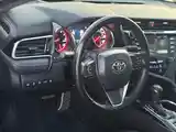 Toyota Camry, 2018-7