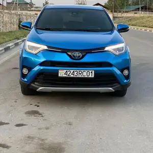 Toyota RAV 4, 2018