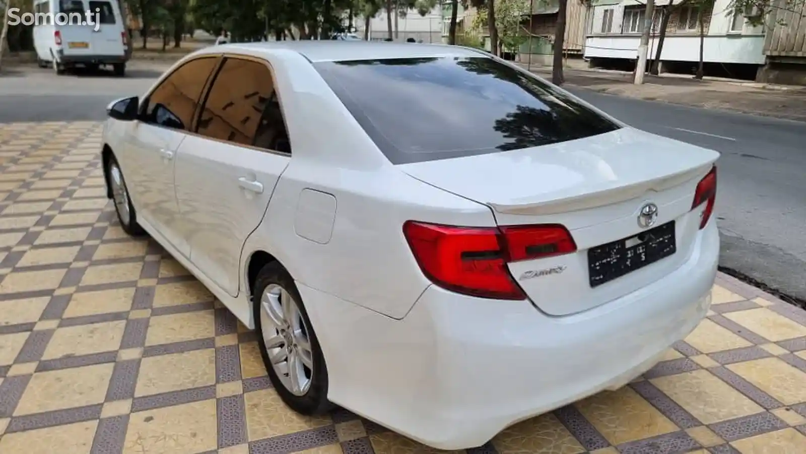 Toyota Camry, 2012-4