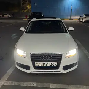 Audi A4, 2011