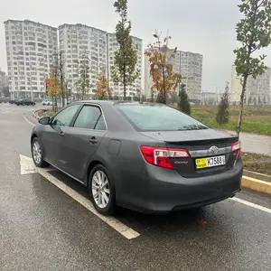 Toyota Camry, 2014