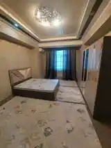 2-комн. квартира, 10 этаж, 74 м², Альфемо-8